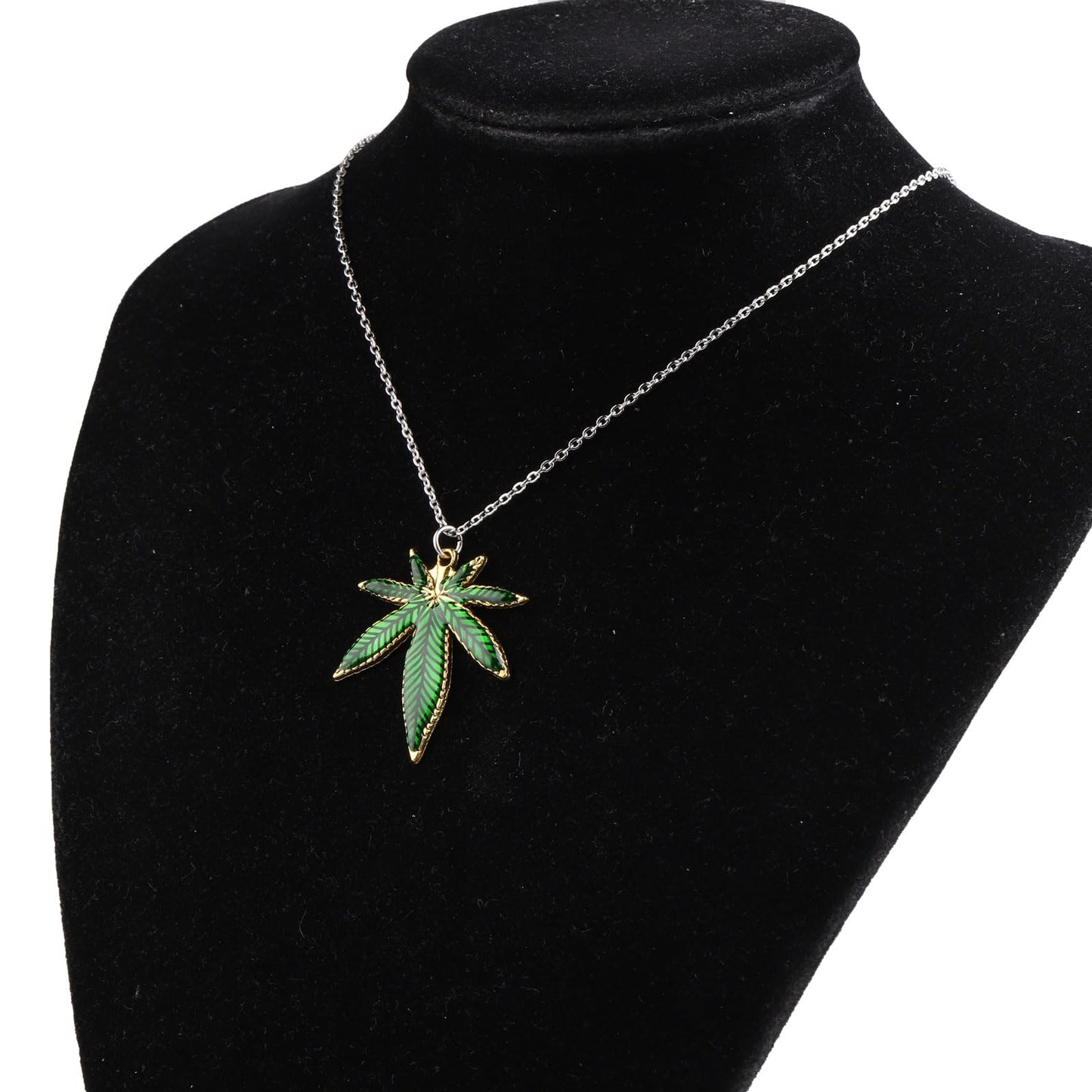 FUSTMW Marijuana Leaf Necklace Marijuana Weed Gifts Green Marijuana Pot Leaf Pendant Charm Necklace Jewelry for Women Men