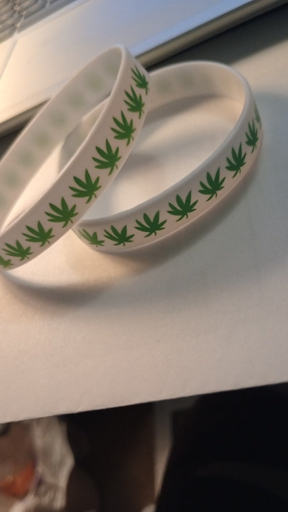 Silicone Leaf Wristbands